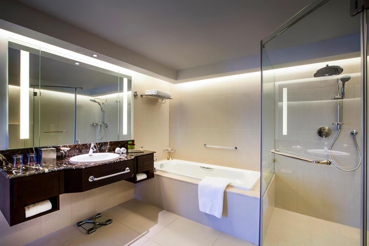 Bab Al Qasr Residence Abu Dhabi Exterior photo