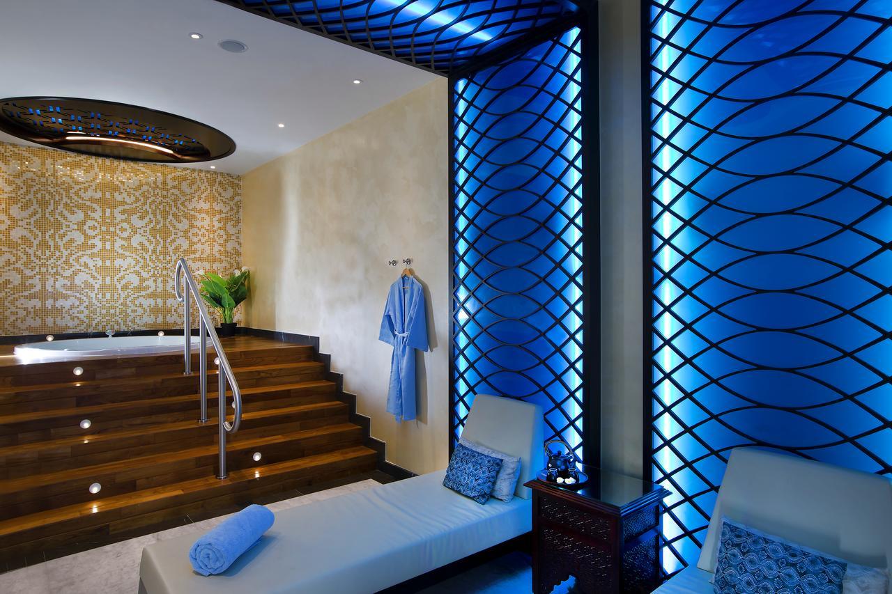 Bab Al Qasr Residence Abu Dhabi Exterior photo