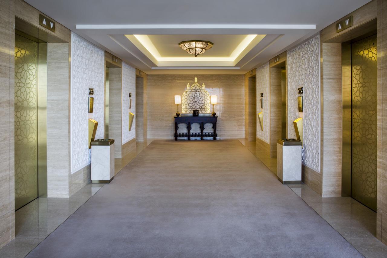 Bab Al Qasr Residence Abu Dhabi Exterior photo